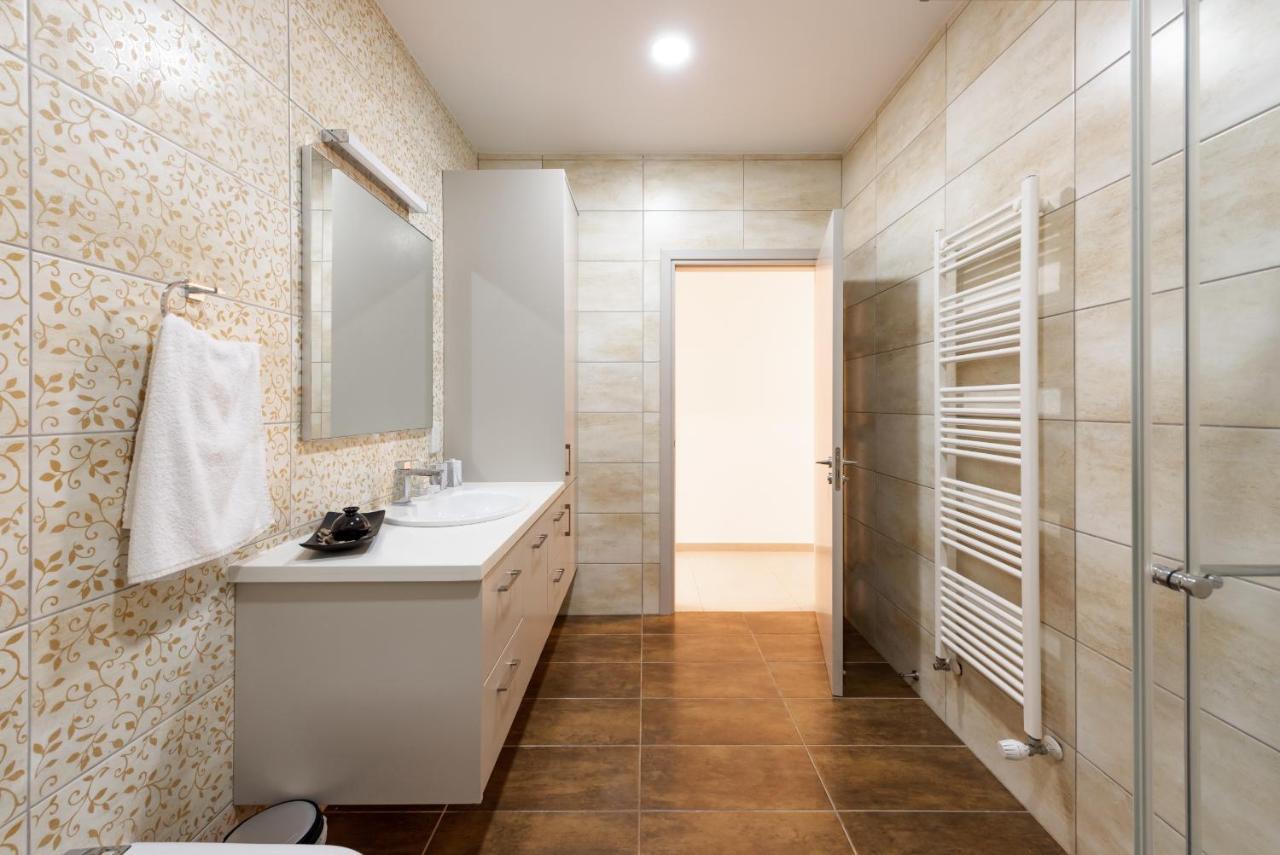 Villa Seafront Cecelia By Ruidoso Luxury