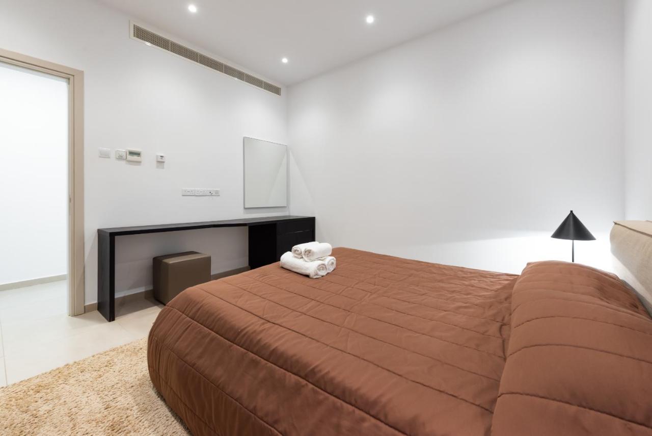 Seafront Cecelia By Ruidoso Luxury Villa