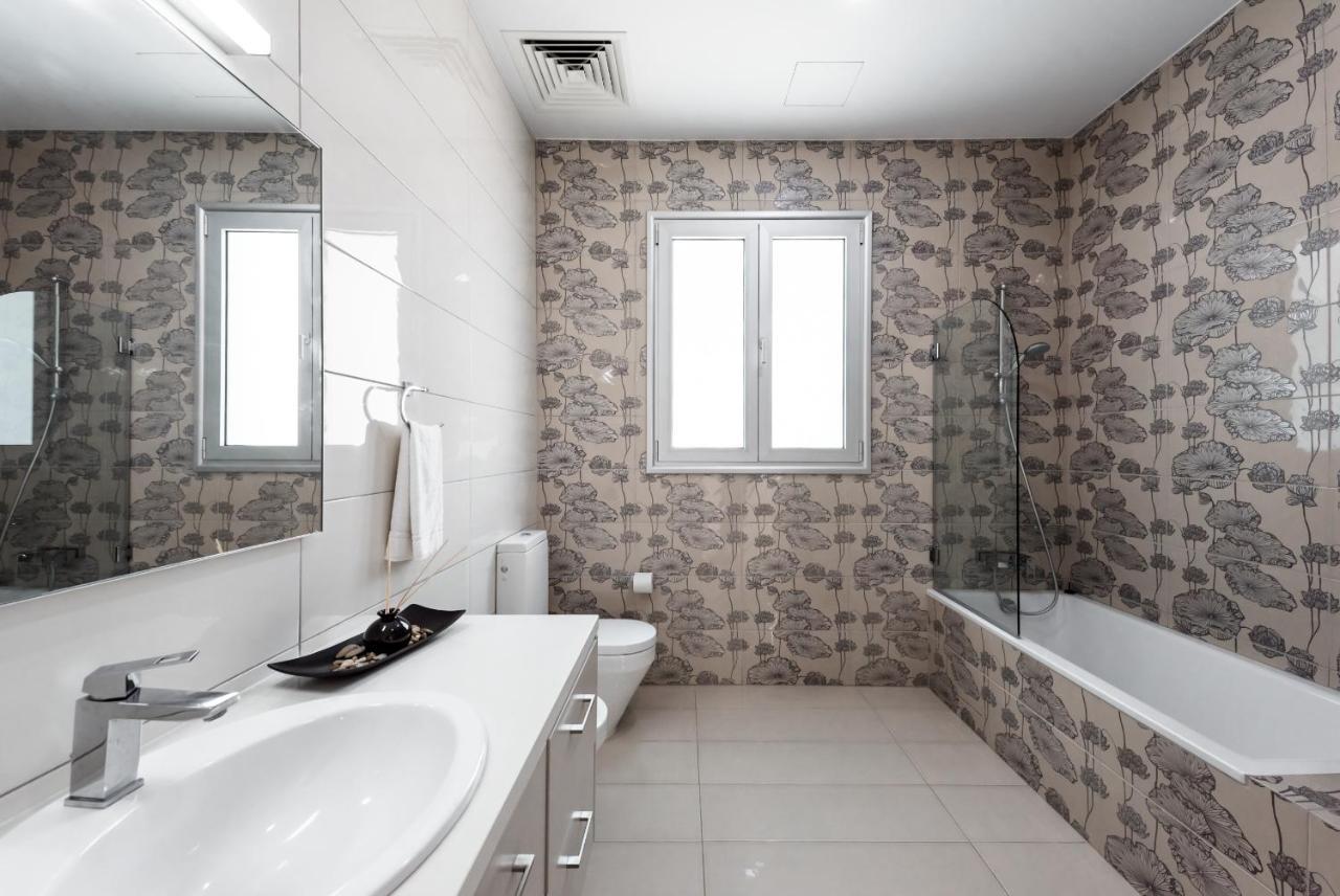 Seafront Cecelia By Ruidoso Luxury Villa *