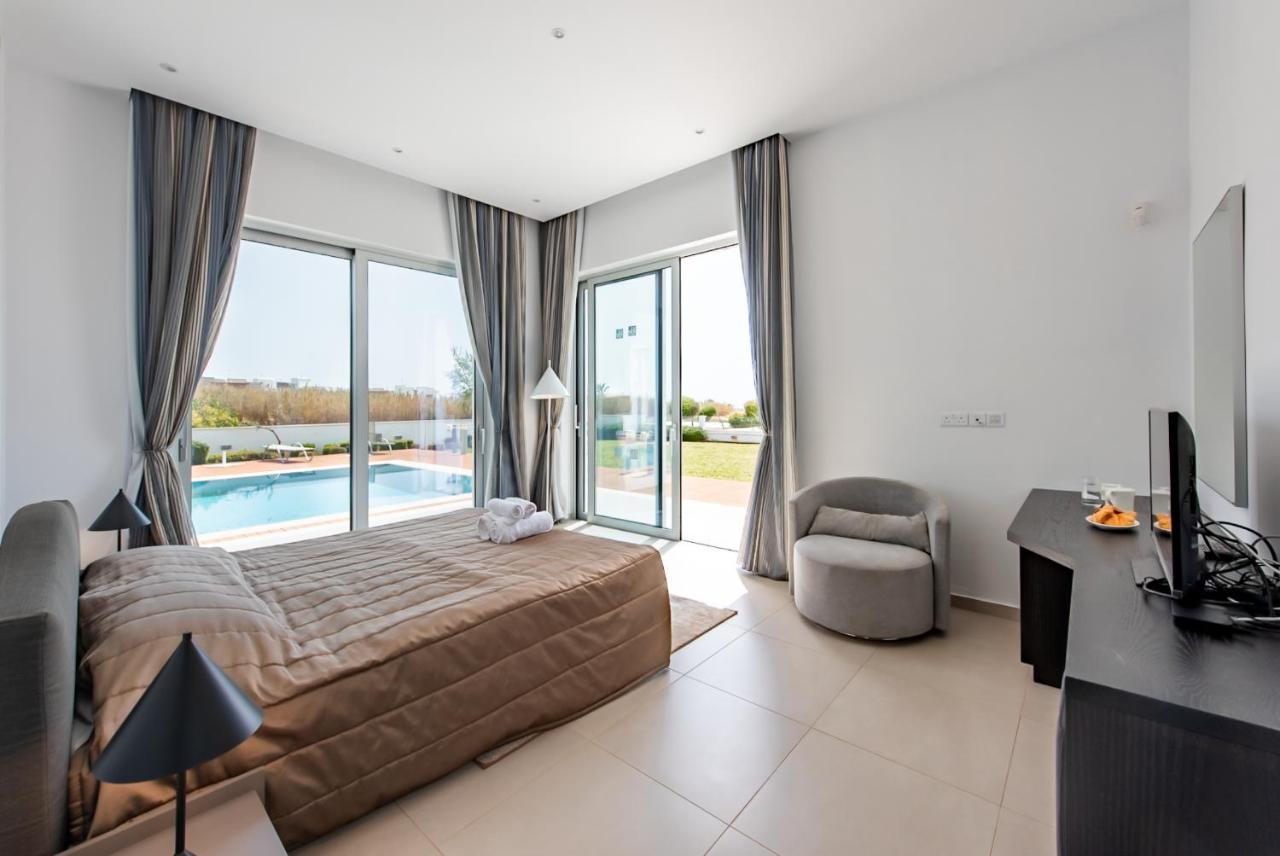 Seafront Cecelia By Ruidoso Luxury Villa *